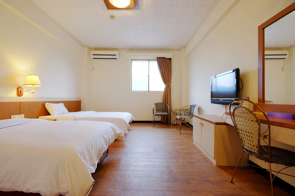 Yawan Hotel Wenquan Extérieur photo